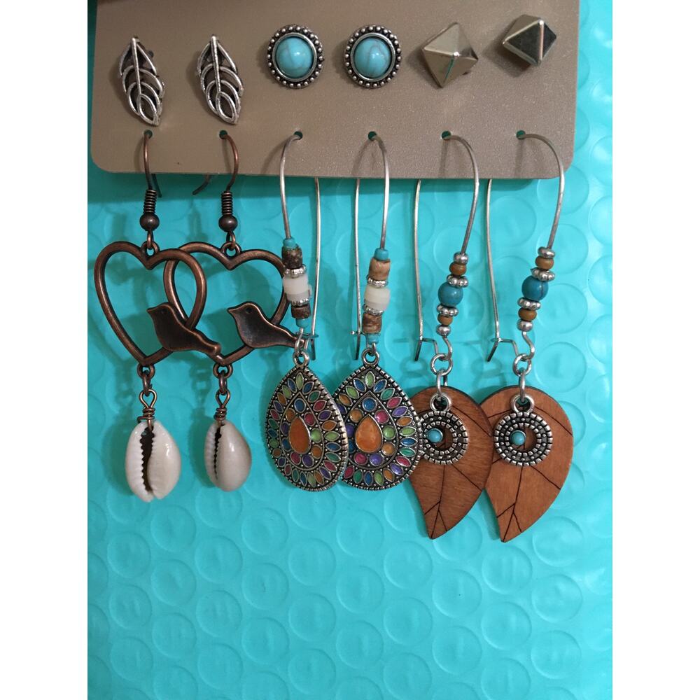NWT Boho Drop Dangle and Post silver tone earrings, wood, shell, turquoise